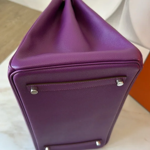 Hermès Birkin 35 handbag in Anemone Epsom! - Picture 7 of 17